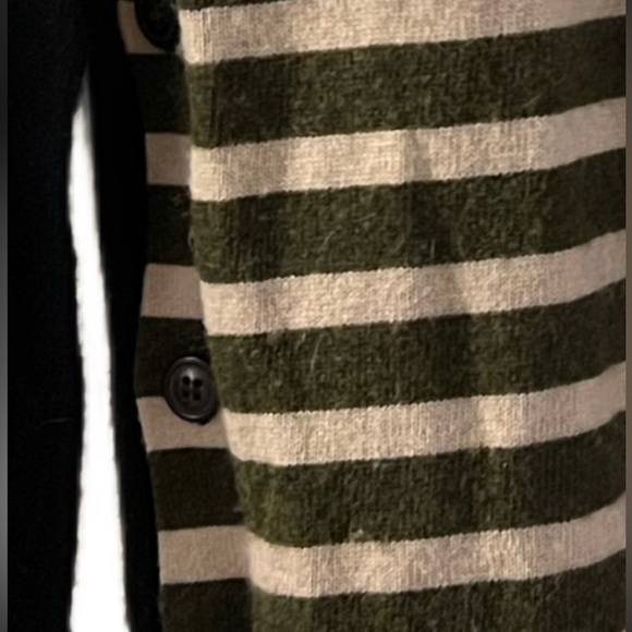 𝅺j Crew • navy blue crewneck pullover sweater with olive/oatmeal stripes - Picture 5 of 5